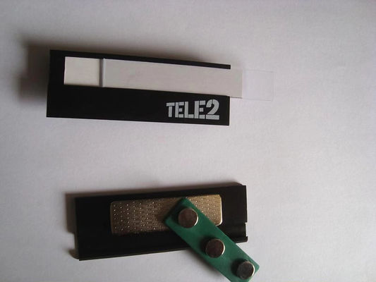 Custom Aluminium Alloy Magnetic Name Badges Dengan Logo Printing Metal Name Tags