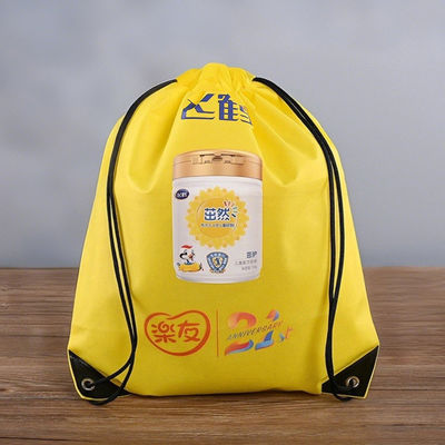 Harga yang bagus Ditarik Non Woven Branded Drawstring Tas Hitam Drawstring ransel Tas Hadiah Untuk Acara on line
